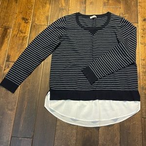 Navy & white crew neck size large sweater